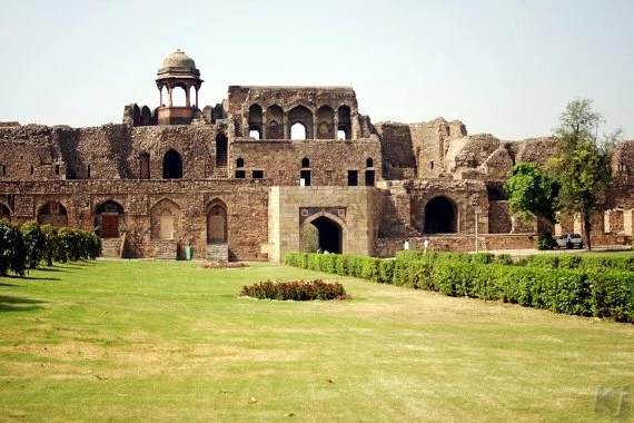 bara darwaza interior Old Fort, New Delhi