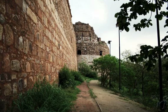 walking trail along the boundary Old Fort, New Delhi