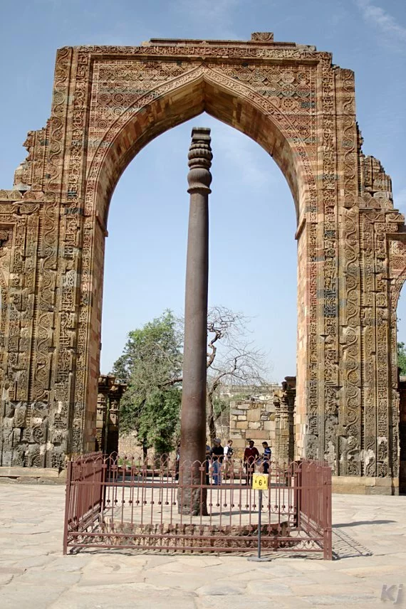 iron pillar1 Qutub Minar, New Delhi