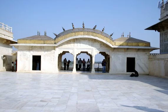 golden pavilion1 Agra Fort, Agra