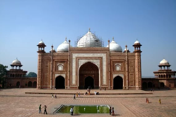 mosque at taj mahal Taj Mahal, Agra